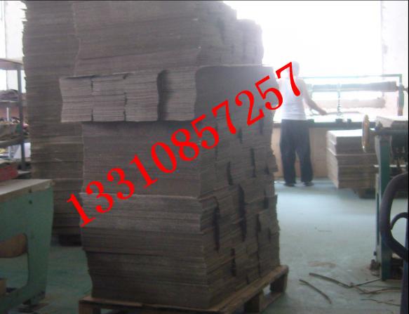 訂購(gòu)底紙?zhí)旖〖埾涔S2號(hào)愛聯(lián)紙箱廠