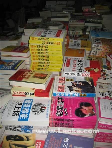 莘莊廢紙回收，張江書本回收，上海閔行回收書籍價(jià)格