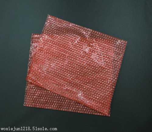 牛皮紙氣泡袋_鍍鋁膜氣泡袋生產廠家