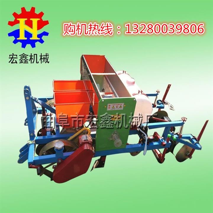 多功能玉米播種覆膜機(jī) 崇左種植覆膜機(jī) 土豆地瓜打藥覆膜機(jī)